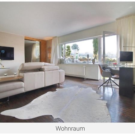 Beste Lage In Bochum Sehr Hochwertige, Individuelle Wohnung Als Hotelalternative Mit Suedterrasse, Pkw-Stellplatz, Wallbox U.V.M. المظهر الخارجي الصورة
